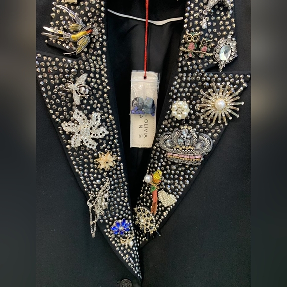 Alice + Olivia Elna Crystal-Embellished Long Blazer - Picture 9 of 10